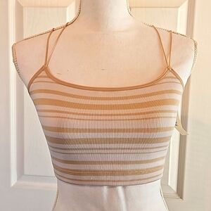 NWT!! Gilly Hicks cropped tank - size small